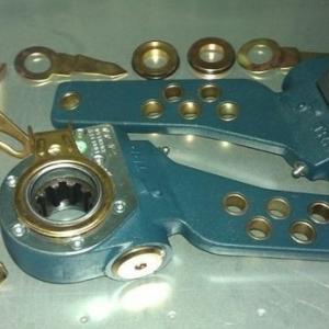 Set autom. remstellers cpl tbv Freuhauf assen	              